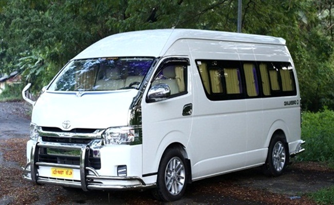 Toyota Luxury Van